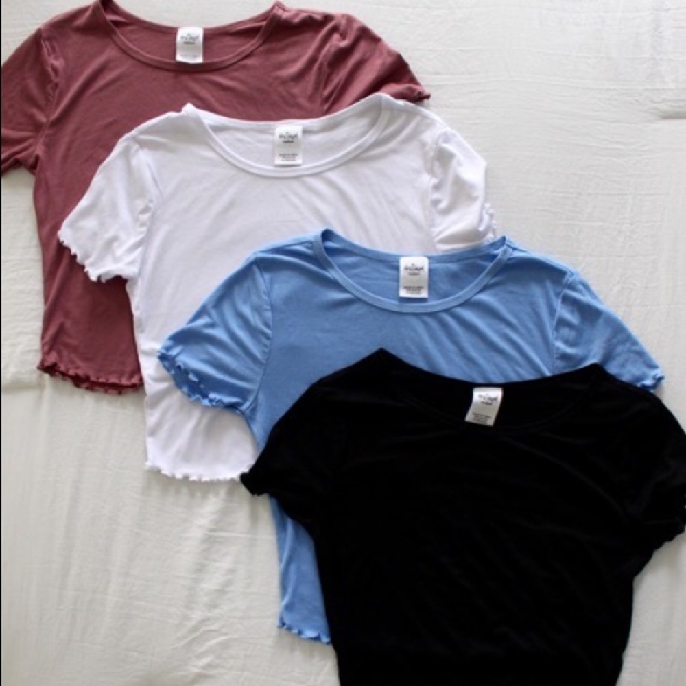 4 Basic Cropped Shirts - image 1